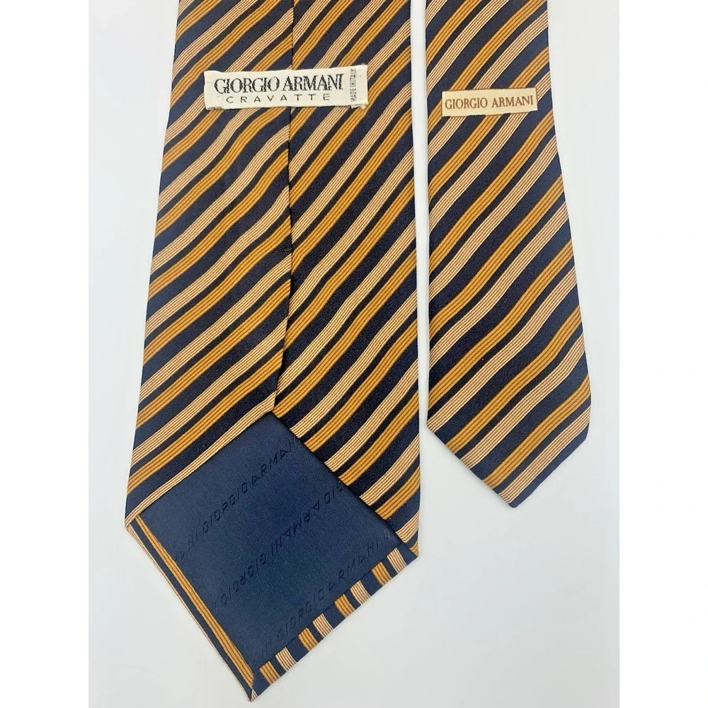 Giorgio Armani CRAVATTE 100% Silk Men's Neck Tie, Blue Gold Stripe‎ Short 56.5